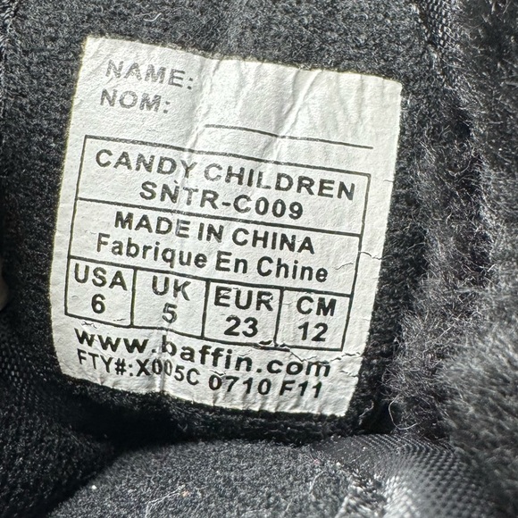 Baffin 40 Degrees Candy Snow Boots Black Girls Size 6 - Picture 7 of 7